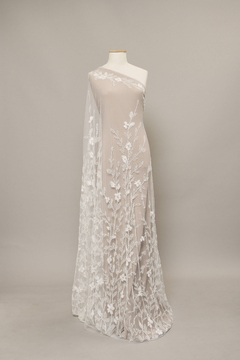 S0538 - TUL BORDADO CON MOSTACILLAS Y LENTEJUELAS - Sole Silva Telas de Novias ~ Bridal Fabrics