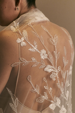 S0538 - TUL BORDADO CON MOSTACILLAS Y LENTEJUELAS - Sole Silva Telas de Novias ~ Bridal Fabrics