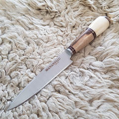 Cuchillo hueso y madera 14cm. en internet