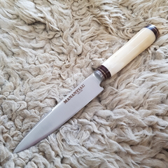 Cuchillo hueso 14cm. en internet