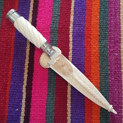 Cuchillo hueso y alpaca 14cm