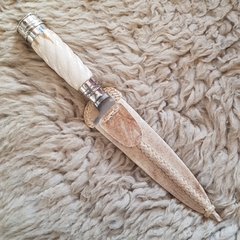 Cuchillo hueso y alpaca gallonado 14 cm
