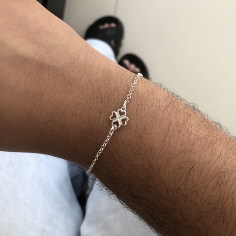 Pulseira Trevo Vazado