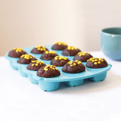 Muffinera 12 porciones de silicona - comprar online
