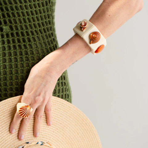 Praia dos Amores Ring - Sobral Design - Joias e Acessórios de resina