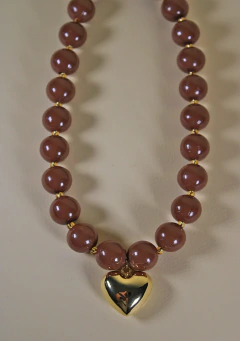 Collar Corazón Oliva en internet