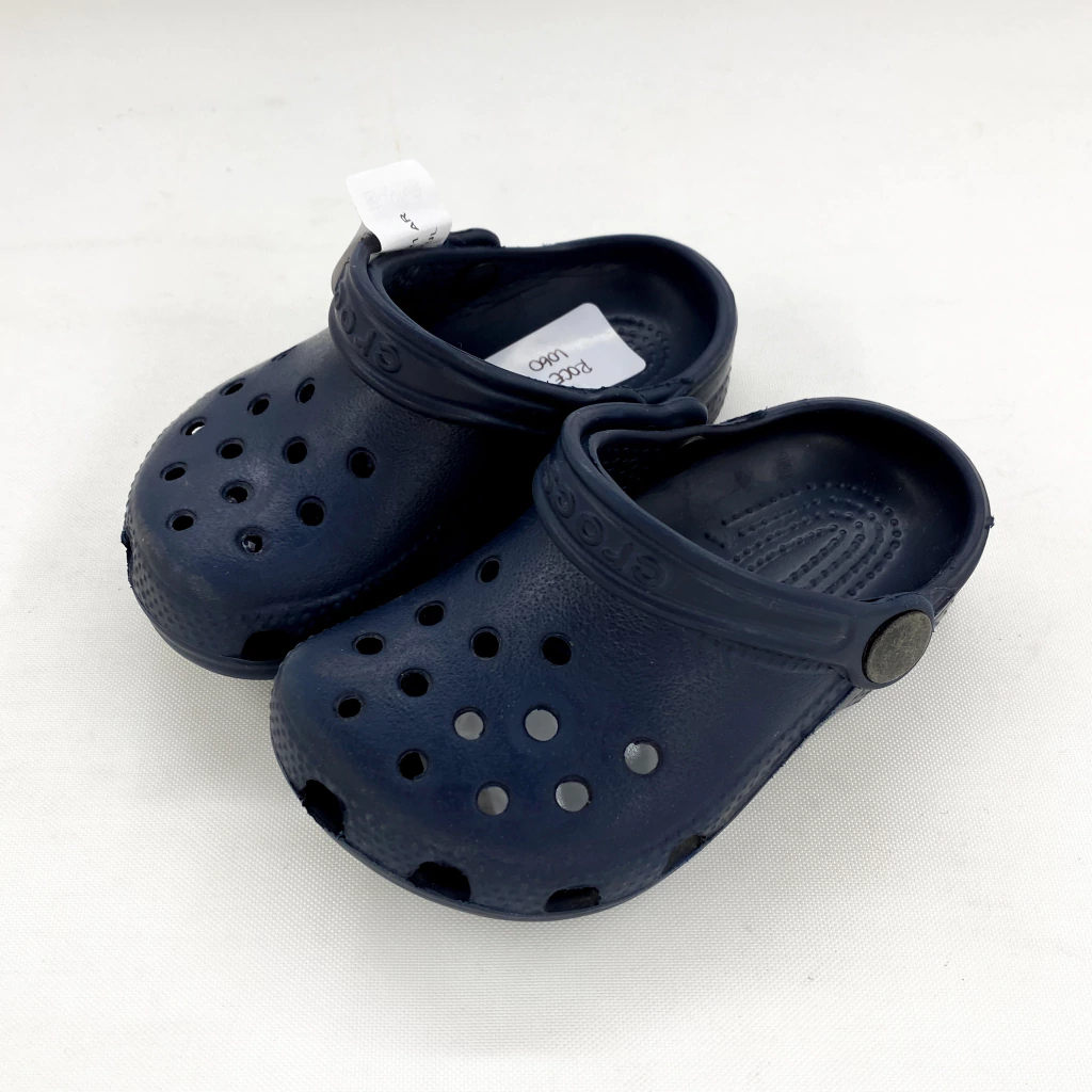 CON DETALLE / SUECOS-CROCS-NRO 6 7