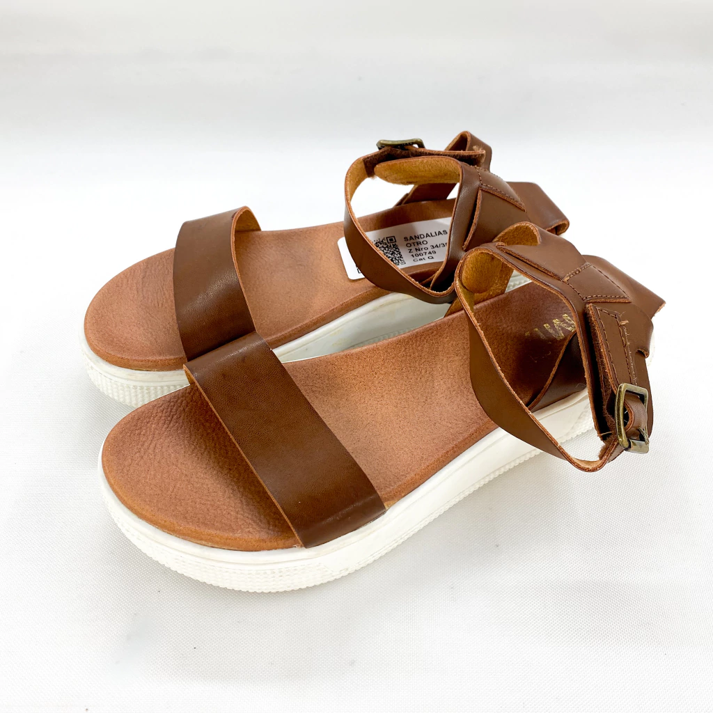 CON DETALLE /SANDALIAS-MIA-NRO 34 AR