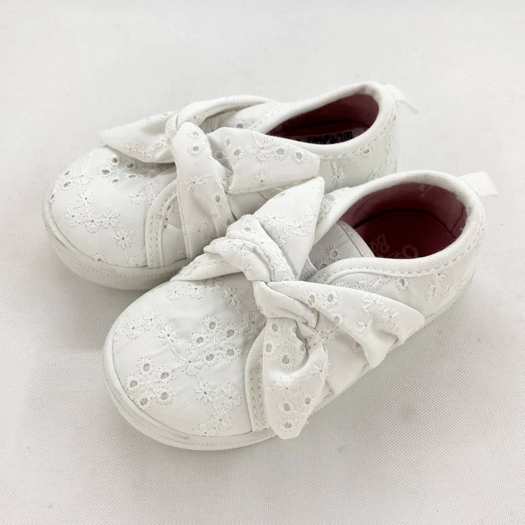 ZAPATILLAS-OSHKOSH-NRO 22 EUR