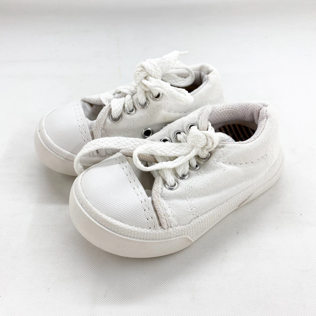 CON DETALLE / ZAPATILLAS-MIMO-NRO 21 ARG
