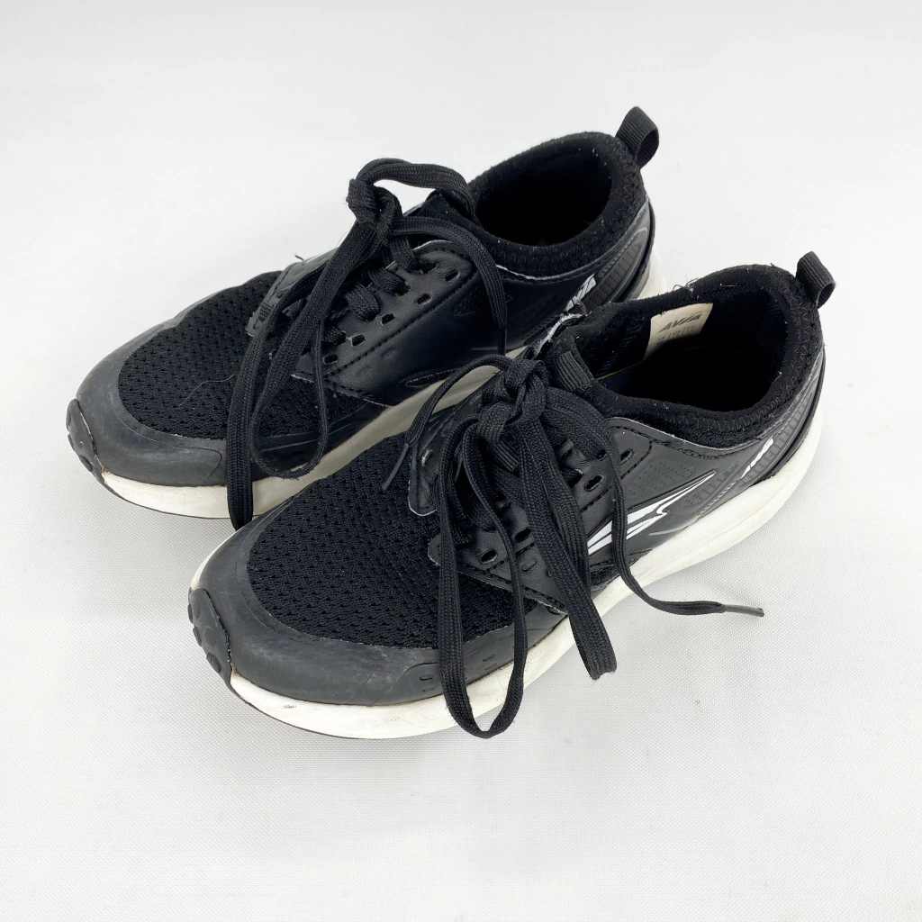 ZAPATILLAS-AVIA-NRO 33 EUR