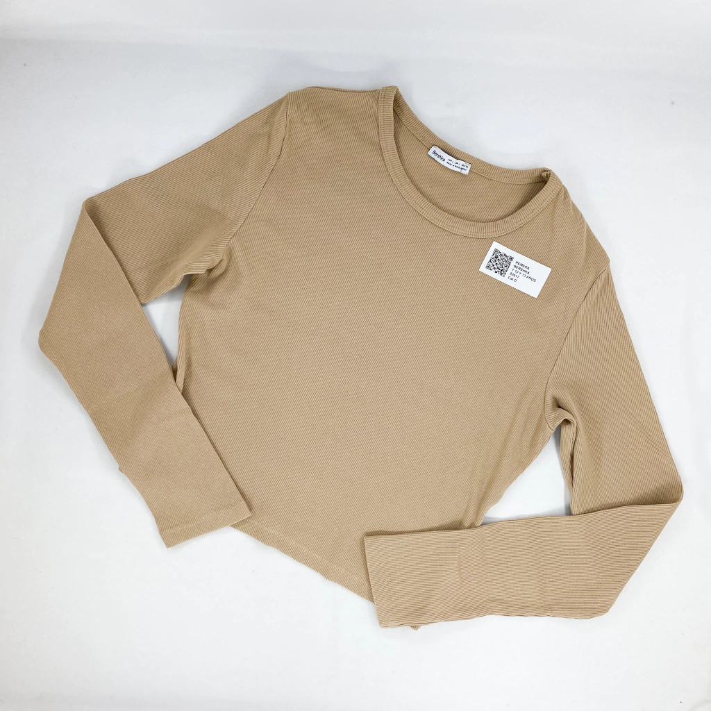 A ESTRENAR / REMERA-BERSHKA-T L