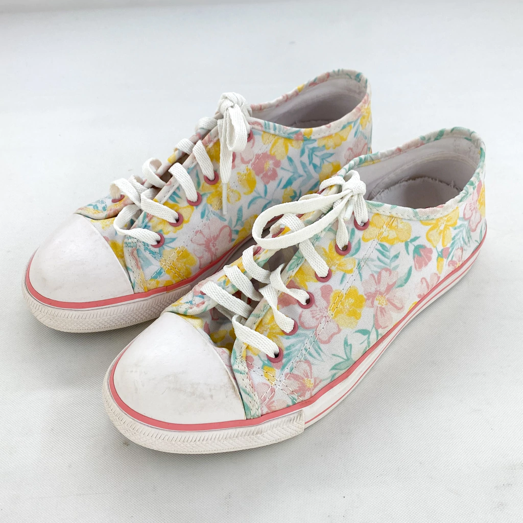 ZAPATILLAS-CHEEKY-NRO 36 EUR
