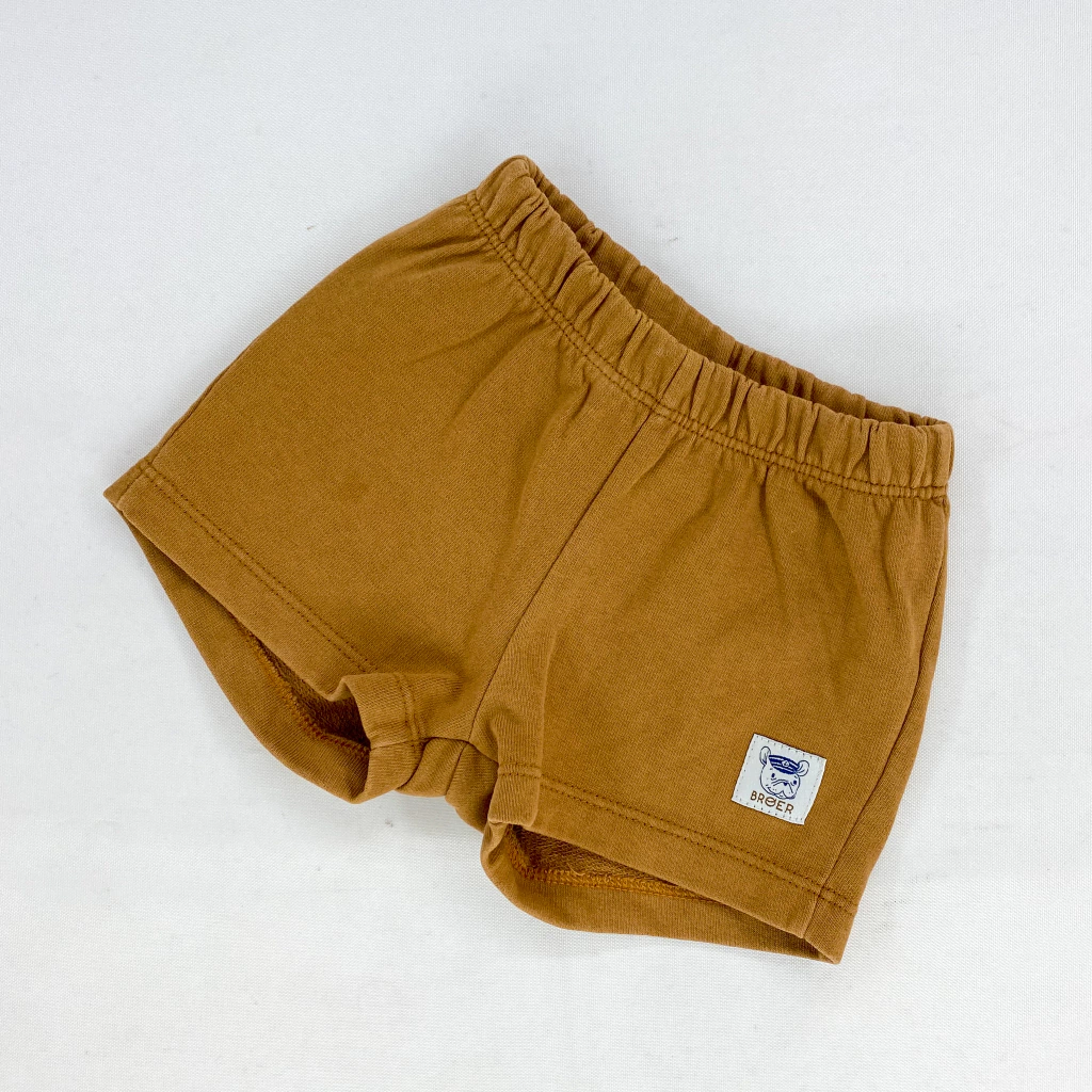 CON DETALLE / SHORT-BROER-T 6-9 MESES