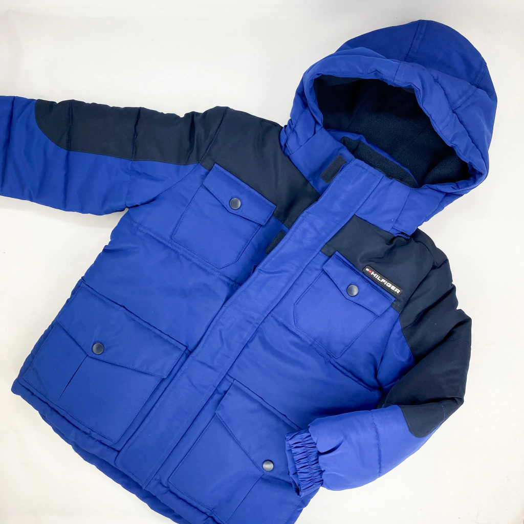 A ESTRENAR / CAMPERA-TOMMY HILFIGER-T XS (4-5)