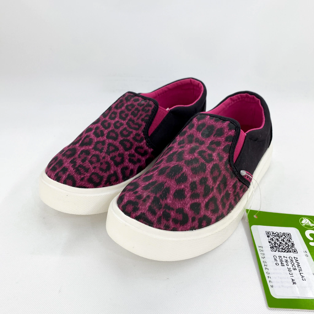 A ESTRENAR / PANCHAS-CROCS-NRO 32-33 EUR