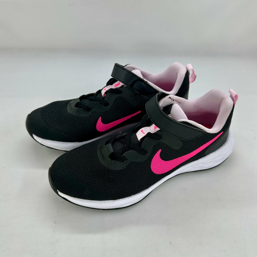 A ESTRENAR / ZAPATILLAS-NIKE-NRO 35 EUR