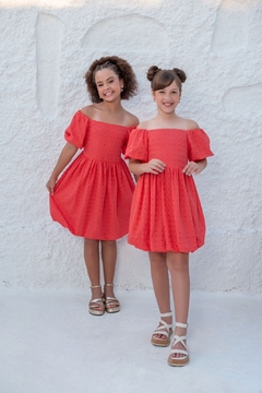Vestido Mayla Laise na internet