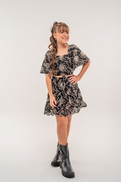 Conjunto Gabriela Laise na internet