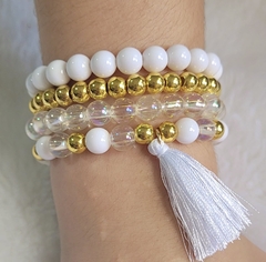 Kit 4 Pulseiras Brancas e Douradas Franja