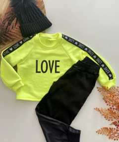 Conjunto Blusa Moletom Neon Love + Calça Sarja Acetinada