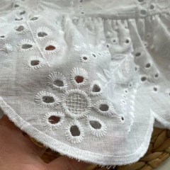 Conjunto Branco MIDI em Laise (Acompanha Laço de Cabelo) - Coisas de Dondoquinha