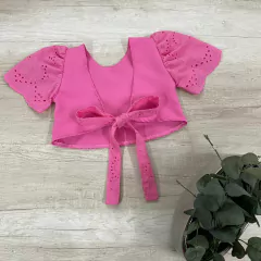 Conjunto Rosa Cropped Laise Laço nas Costas + Short Saia Botões na internet