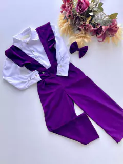 Conjunto Macacão Veludo Roxo + Camisa Branca + Laço de Cabelo