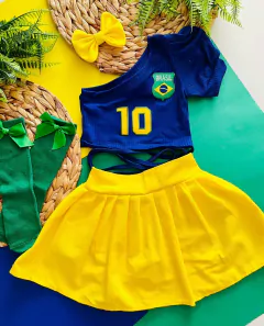 Conjunto BRASIL Copa do Mundo (Saia Short Amarelo + Cropped Azul + Laço de Cabelo)