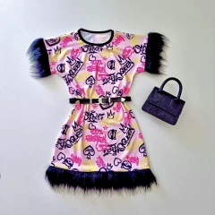 Vestido Rosa com Pelinho