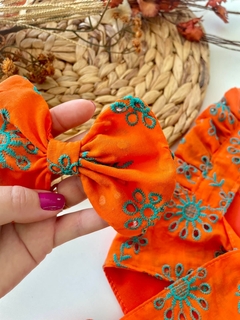 Vestido Gabriela Laise Laranja (Acompanha Laço de Cabelo) na internet