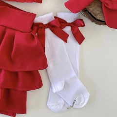 Meia Branca e Vermelha 3/4 - comprar online