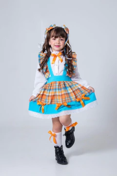 Conjunto Junino Xadrez Azul e Laranja (Salopete + Blusa + Tiara de Cabelo) na internet