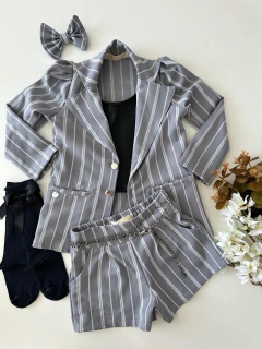 Conjunto Rafaela (Acompanha Cinto e Laço de Cabelo)