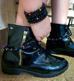Acessórios Cordinhas de Calçado Black + Pulseiras