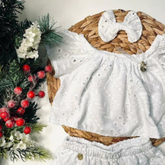 Conjunto Branco MIDI em Laise (Acompanha Laço de Cabelo) na internet