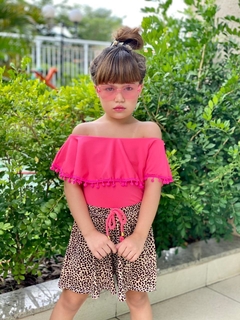 Conjunto Body Maiô Rosa Neon + Short Oncinha