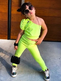Conjunto Neon Lacinho no Ombro (Cropped + Legging) - Coisas de Dondoquinha