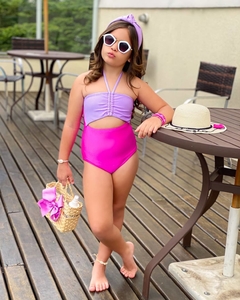 Maiô Malibu Rosa Neon e Lilás na internet