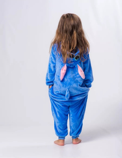 Pijama Macacão Pelúcia Stitch - comprar online