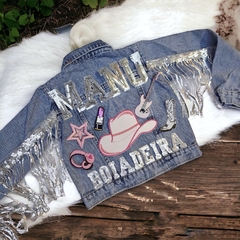 Jaqueta Jeans Boiadeira Ana Castela Franja Paetê Personalizada com Nome