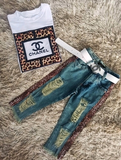 Calça Jeans Destroyed Faixa Lateral Oncinha - comprar online