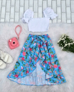 Conjunto Blusa Branca Lastex + Saia Mullet Azul Floral