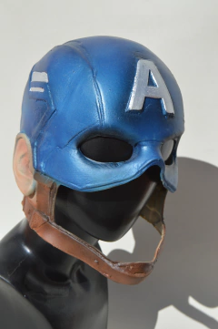 Casco de látex Capitán América en internet