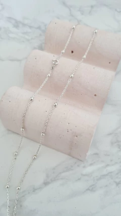 Collar Bolitas