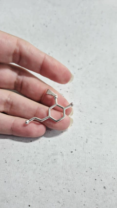 Dije Molecula - comprar online