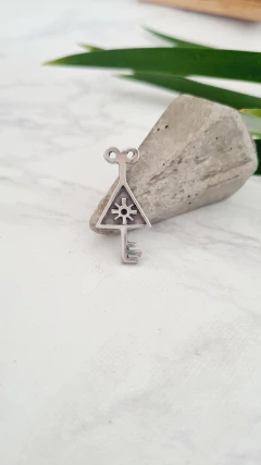 Dije Llave Mariana - comprar online