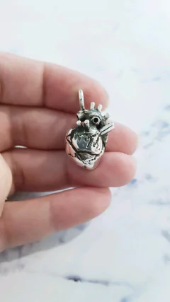 Imagen de Dije Corazón Anatómico