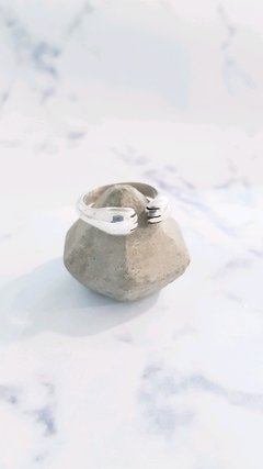 Anillo Abrazo Animal en internet