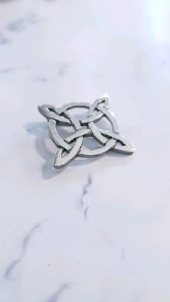 Nudo de brujas en internet